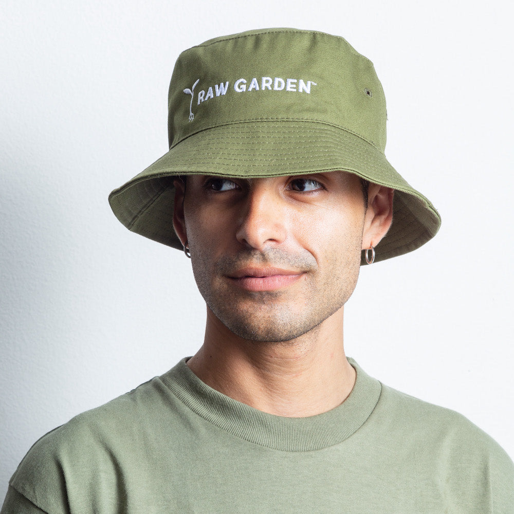 Man wearing Raw Garden bucket hat